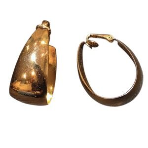 Retro Gold Tone Clip-On Hoop Earrings Chunky Costume Jewelry